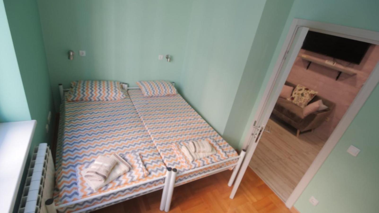 Stella Di Notte Vip Hostel Belgrade Exterior photo